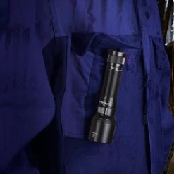 Fenix C7 USB-C Rechargeable Flashlight | 3,000 Lumens -Flashlight Discount Store Fenix C7 USB Rechargeable Flashlight 9 600x600 1