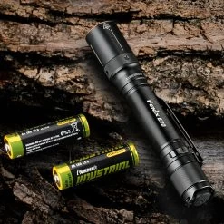 Fenix E20 V2.0 High Performance AA Flashlight | Fenix Distributor -Flashlight Discount Store Fenix E20 V2 High Performance AA Flashlight 9