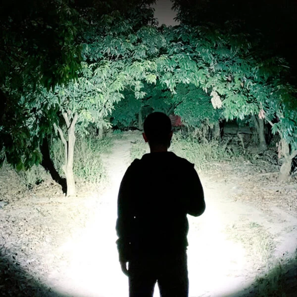 Klarus G15 V2.0 Compact Rechargeable Flashlight | Authorized Distributor 6 Klarus G15 V2.0 Compact Rechargeable Flashlight | Authorized Distributor - Image 5