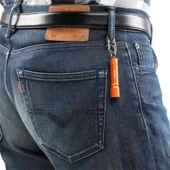 Nite Ize Radiant® 100 Keychain Flashlight | 100 Lumens 12 Nite Ize Radiant® 100 Keychain Flashlight | 100 Lumens -Flashlight Discount Store Nite Ize Radiant 100 Keychain Flashlight 4