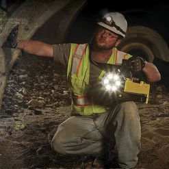 Streamlight Portable Scene Light EXT 45680 | Streamlight Distributor -Flashlight Discount Store Streamlight Rechargeable Portable Scene Light EXT 6