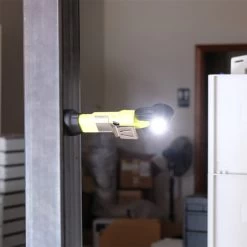 Underwater Kinetics UK 3AA Lighthouse Angle Light | Made In USA -Flashlight Discount Store Underwater Kinetics UK 3AA Lighthouse Angle Light 4 600x600 1